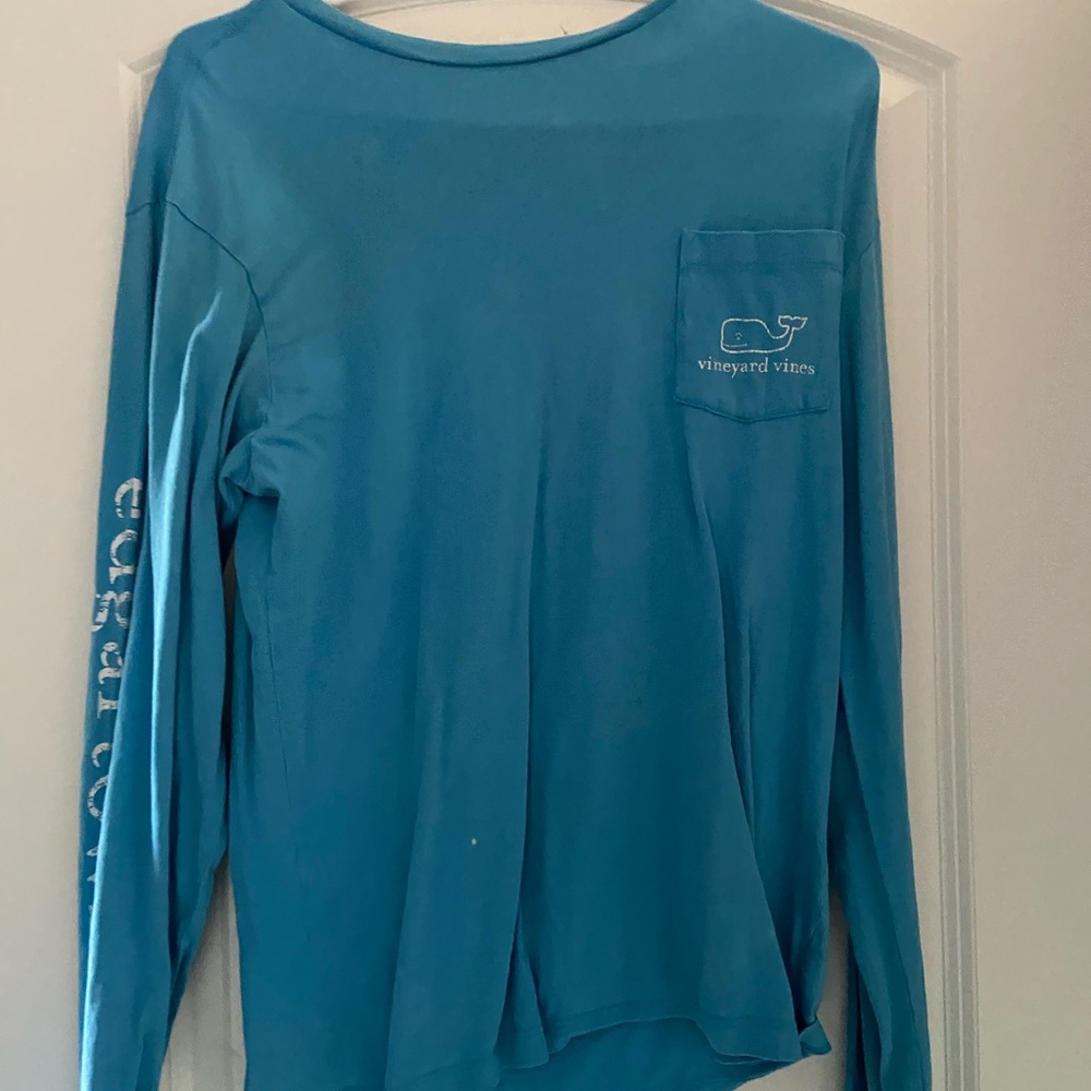 Vineyard vines long tee